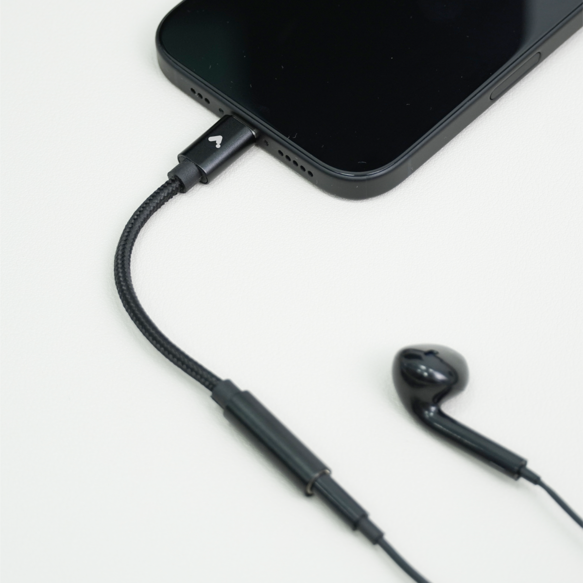 AMAZE USB-C to 3.5MM Headphone Jack Adaptor - Image 2